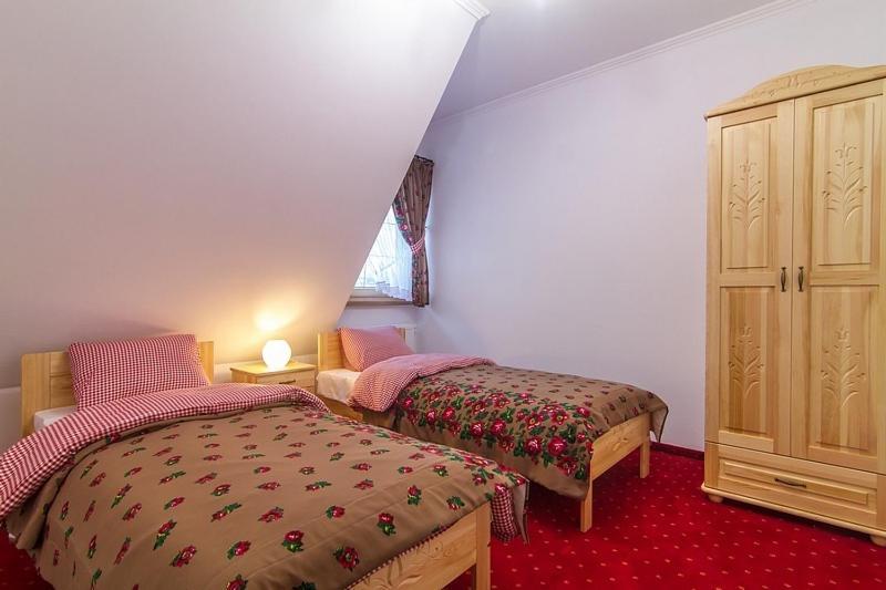 Folk Resort Domki I Apartamenty Murzasichle Szoba fotó